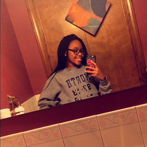 Meet your Posher, Lisa