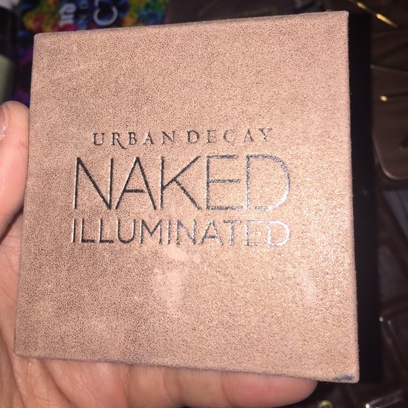 Urban Decay highlighter!