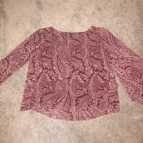 New York and Company Crop Top