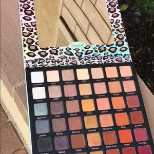 Meet your Posher, Paige