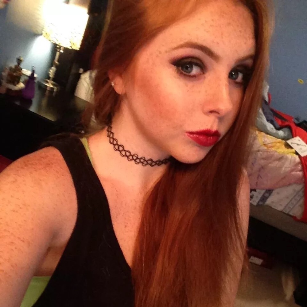 Meet your Posher, Lexie