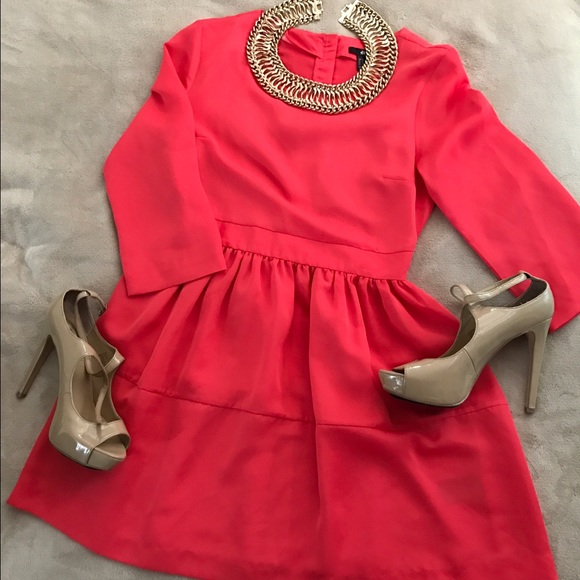 H&M Dresses & Skirts - Coral dress