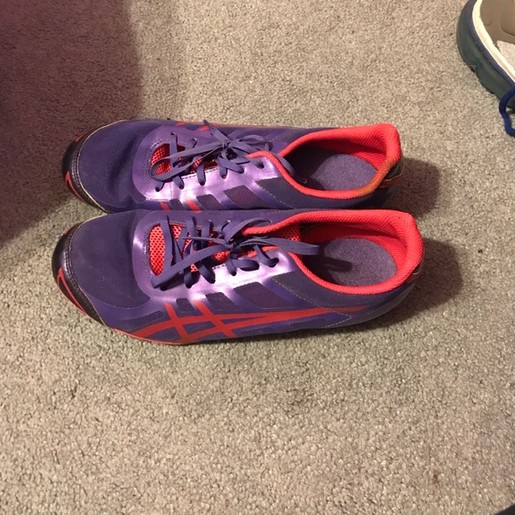 Asics running spikes - Picture 2 of 3