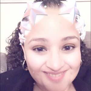 Meet your Posher, Mayra