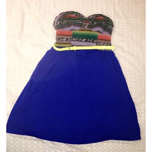 Women's strapless dress
