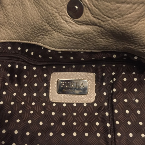 FURLA Beige Leather Shoulder Bag - Picture 2 of 4