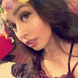 Meet your Posher, Briana