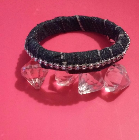 New Hand decorated bracelet