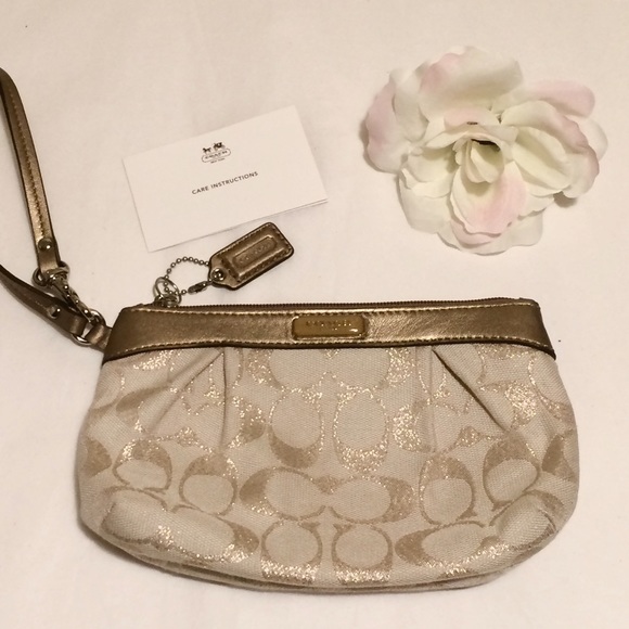 Coach Signature Khaki Gold Pleated Medium Wristlet