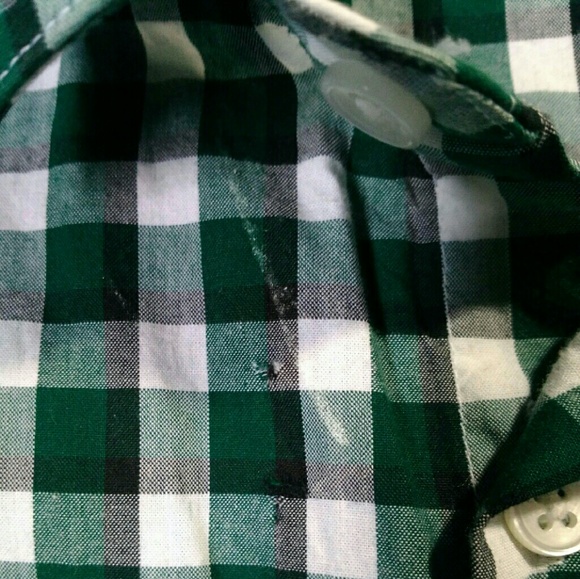 H&M checkered button down short sleeved shirt - Picture 4 of 4