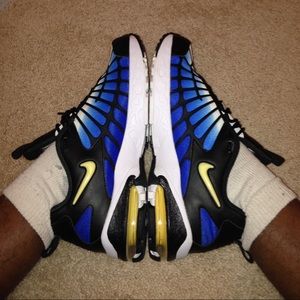 Blue and yellow Men Nike airmax 120 size 11