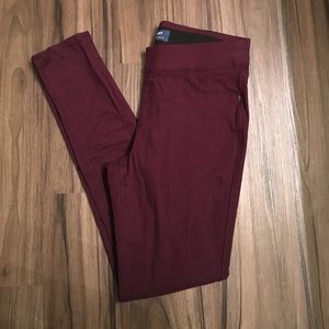 Magenta Old Navy boyfriend jeans