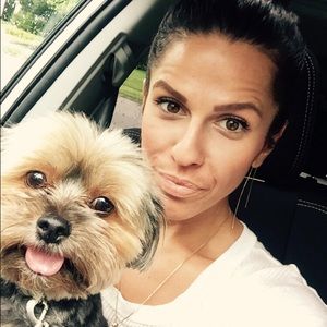 Meet your Posher, Natalie