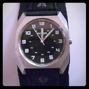 Nixon scout mens watch