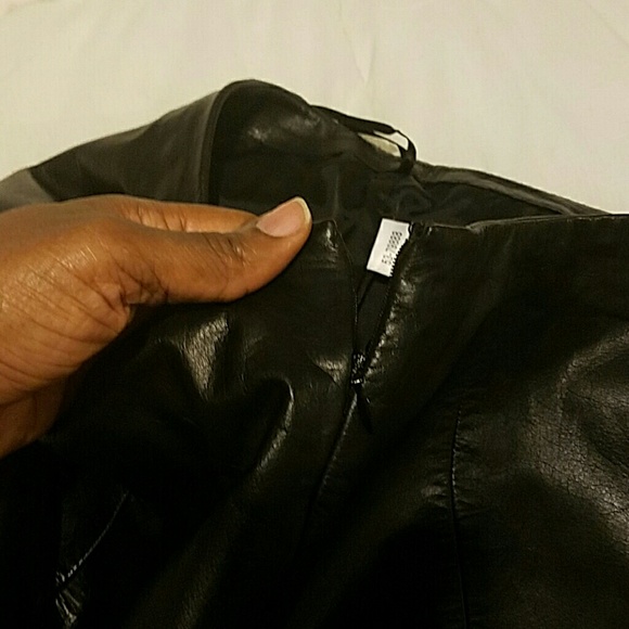 Ann Taylor Black Leather Mini Skirt - Picture 4 of 4