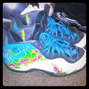 Weather man foamposite