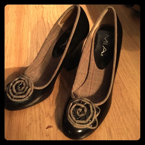 MIA chunky heel shoes.