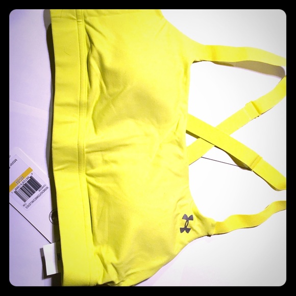 SALE! NWT Under Amour sports bra