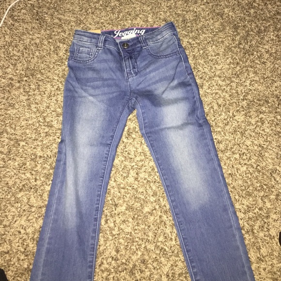 Light wash jeans