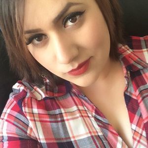 Meet your Posher, Sol