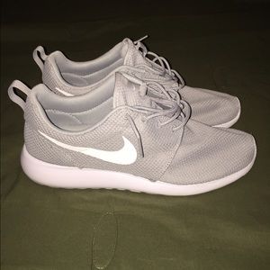 Nike Roshe Run One