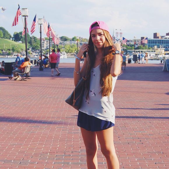 Meet your Posher, Yoe