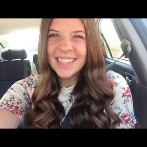 Meet your Posher, Alesa