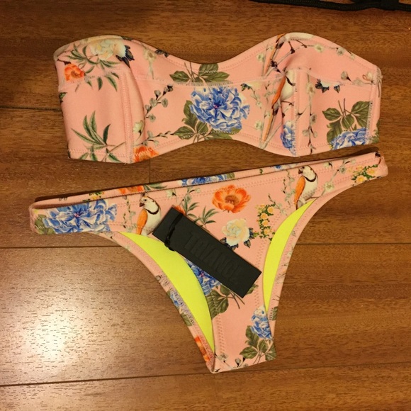 Brand new triangl bikini