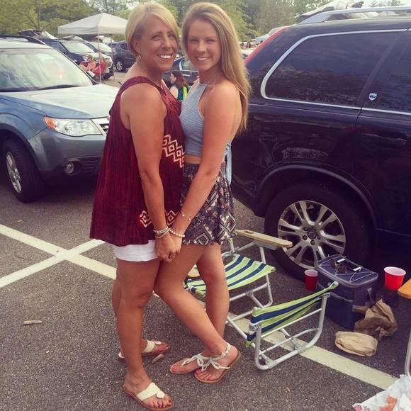 Meet your Posher, Haley - Picture 1 of 1