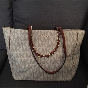 Michael Kors Harper Tote