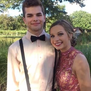 Meet your Posher, Sara