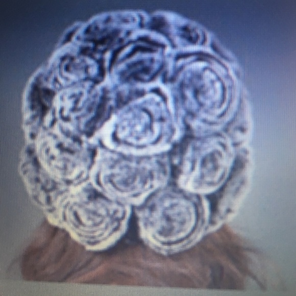 REAL KNITTED REX RABBIT CHINCHILLA ROSE BEANNIE - Picture 4 of 7