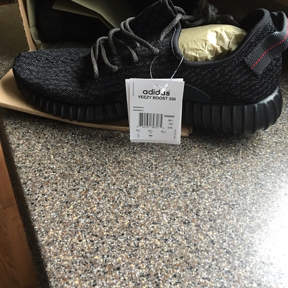 Adidas yeezy boost 350 Pirate Blacks - Picture 1 of 4