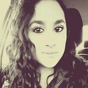 Meet your Posher, Cloudia