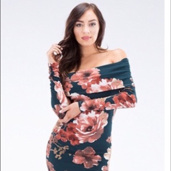 FINAL PRICENWT Colors of dress are spot on!! - Picture 4 of 7