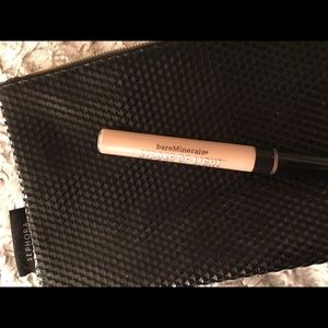 Bare mineral stroke of light , sephora makeup bag
