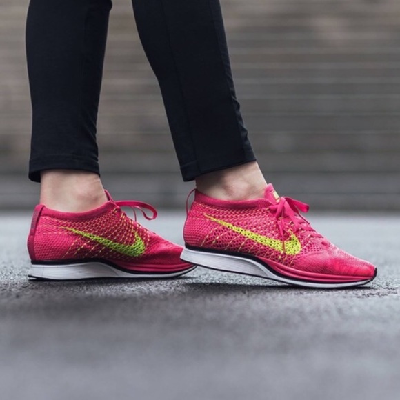 Nike Fliknit Racer