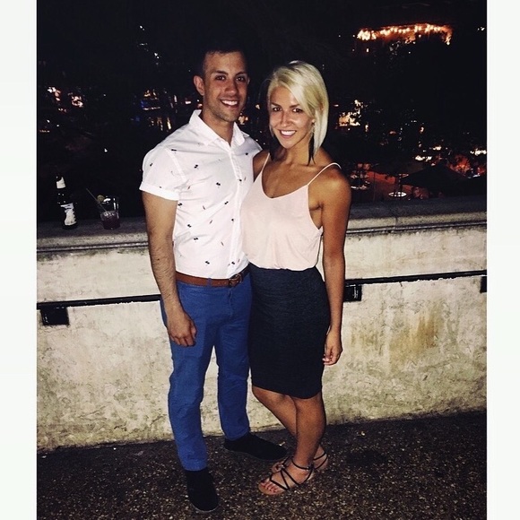 Meet your Posher, Sophia - Picture 3 of 3