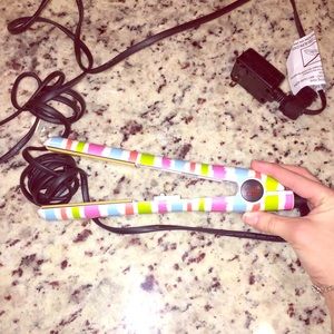 CHI hair flat iron !