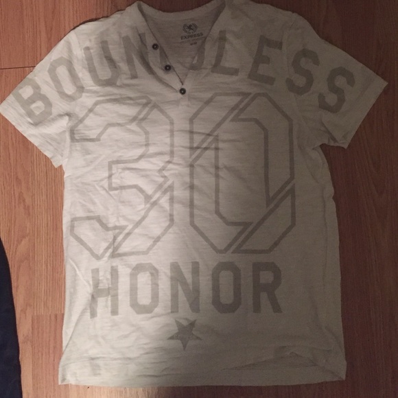 Bundle of Four Men's Express Shirts (M) - Picture 3 of 4