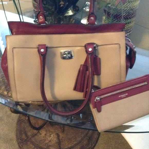 Coach Purse and Wallet Set - Picture 1 of 5