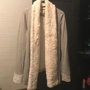 Anthropologie Cardigen