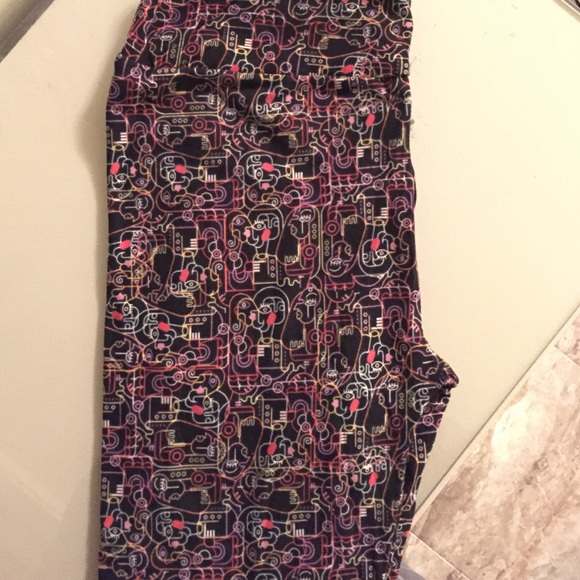 NWT! OS Leggings