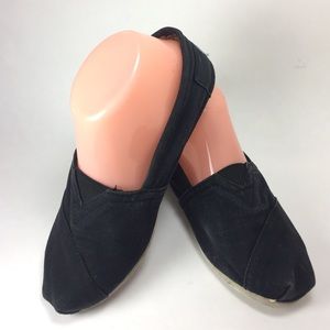 Toms flat shoes