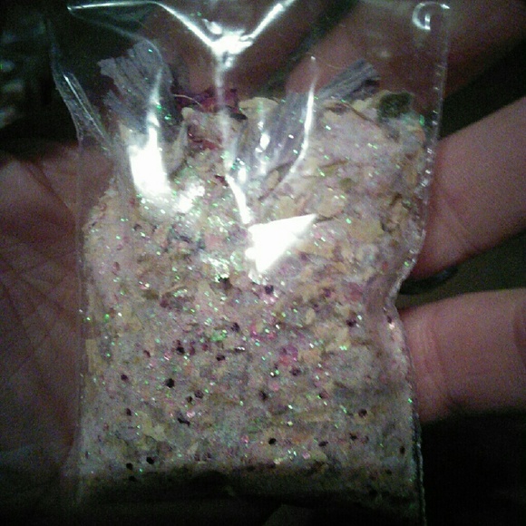 ⭐Welcome to the FAERY witch closet - Picture 4 of 4