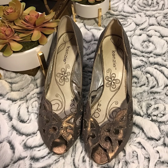 Cooper (gold and silver mix) wedge by Kenzie sz 8M
