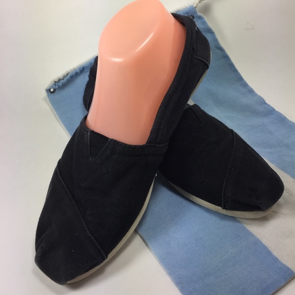 TOMS flat shoes