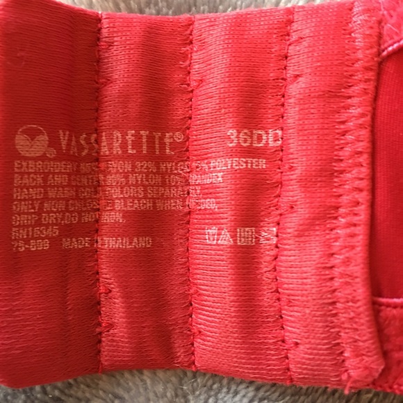 Vassarette 36DD Bra Red Lace Very Sexy 😍 - Picture 3 of 4