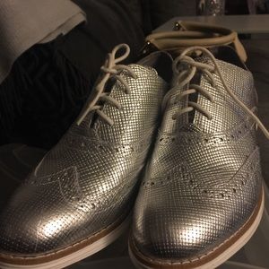 Cole Haan flats