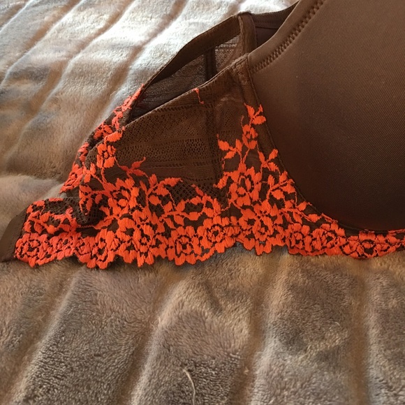 Wacoal 36DDD mocha with lace in like new condition - Picture 4 of 4